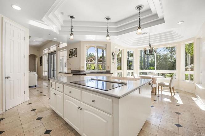 15615 Boulder Ridge Lane Poway