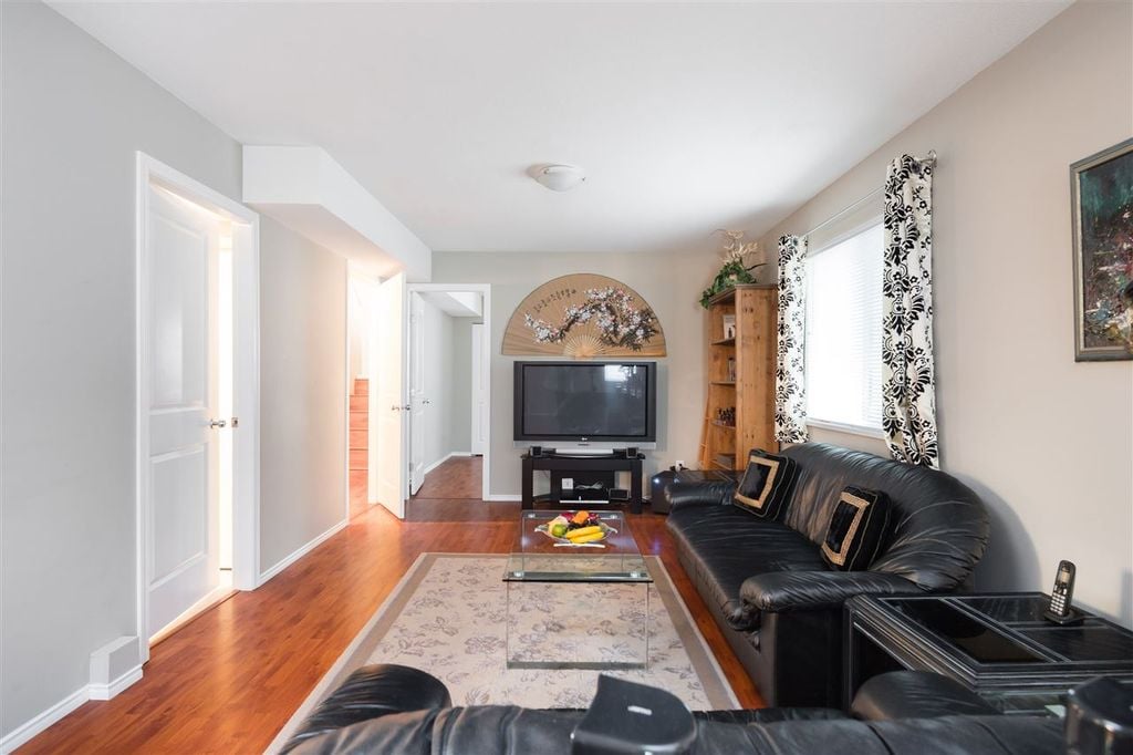 3000 Riverbend Dr, #345
