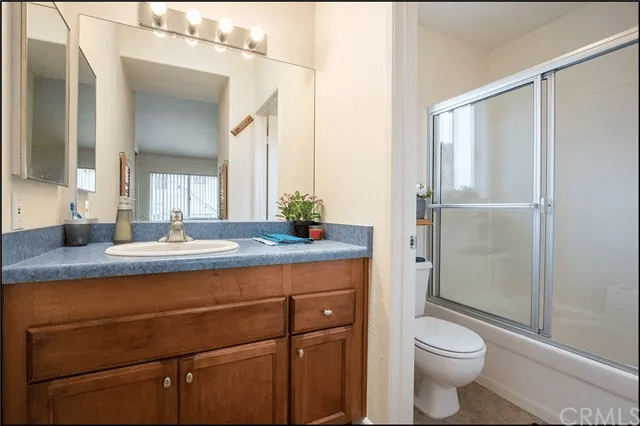 102 Sandpiper Ln