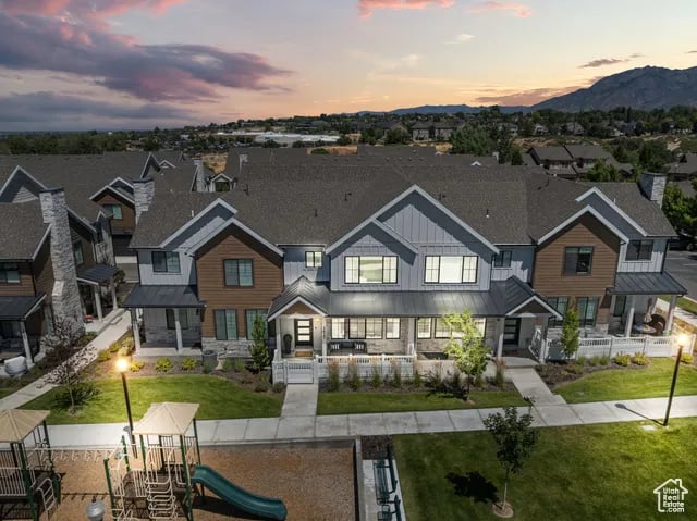 1417 E Rustic Wood Ct