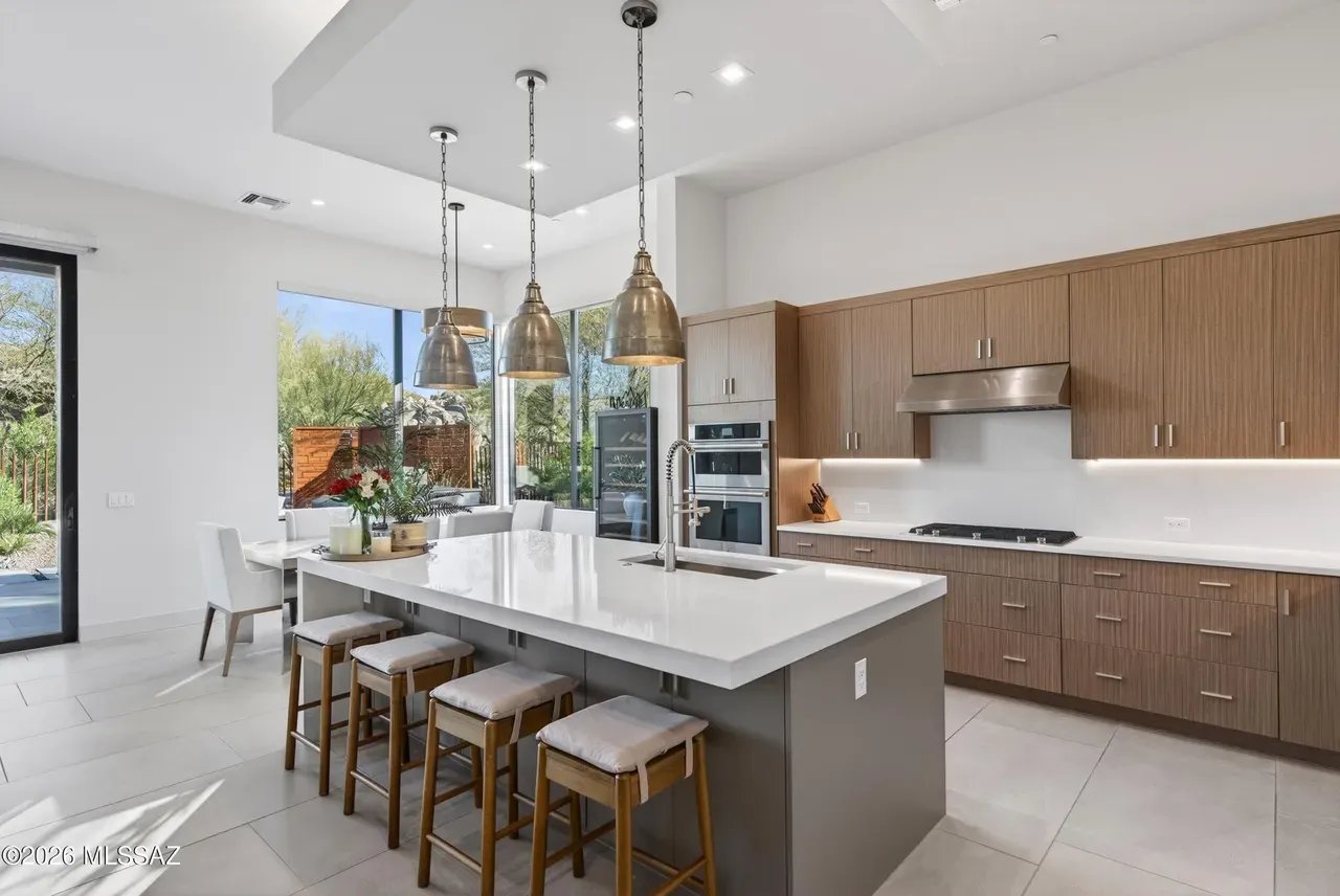 14248 N Hidden Enclave Pl