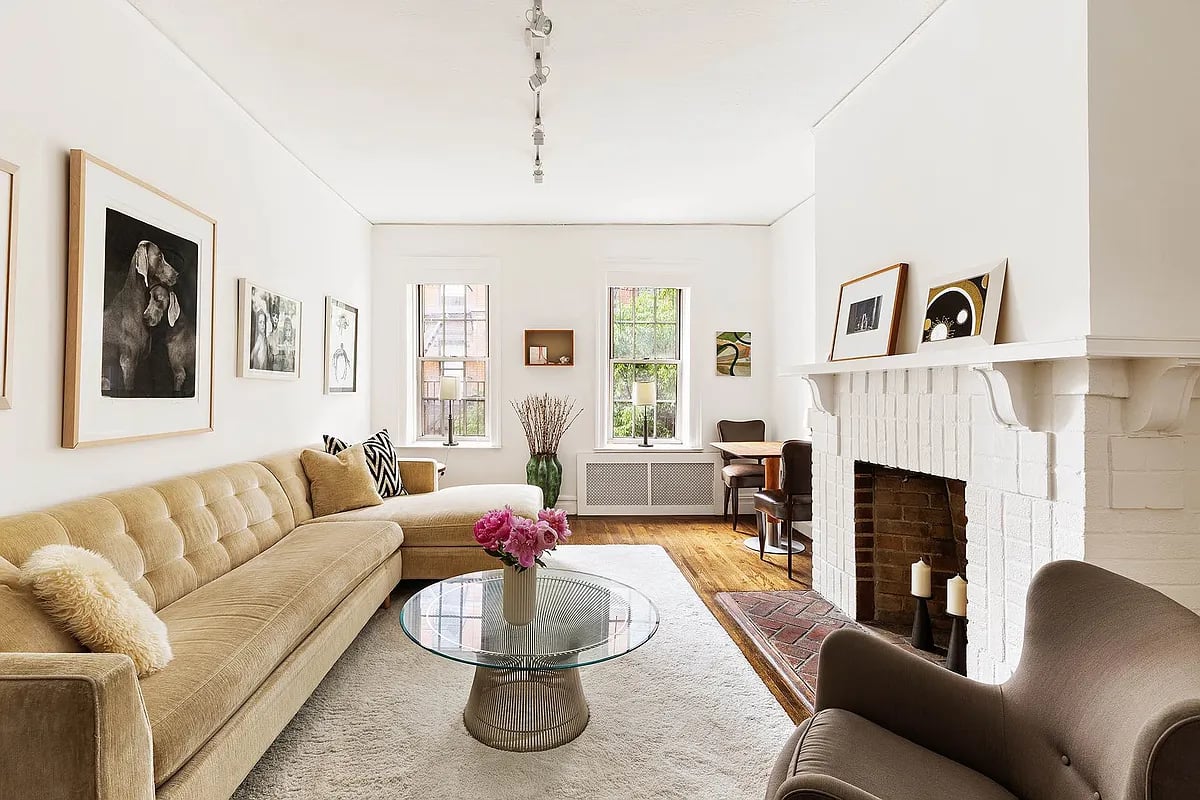 22 Grove Street #3B