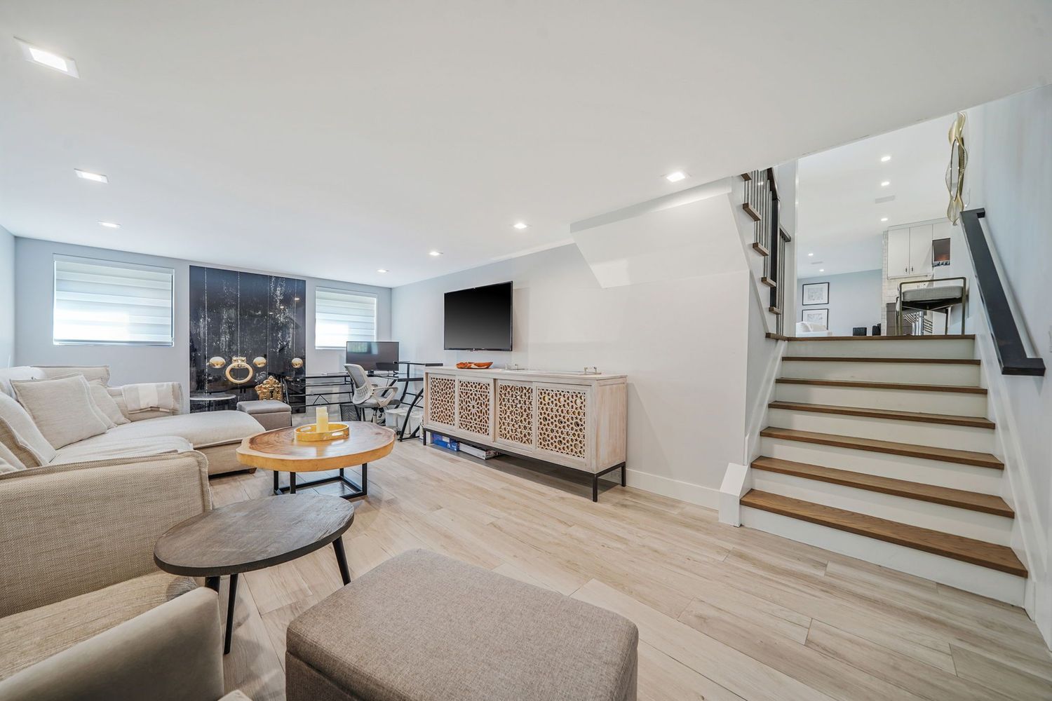 17 Milton Avenu
