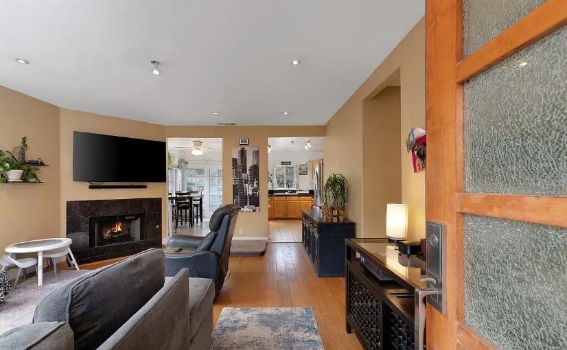 2866 Eagle St, San Diego, CA 92103