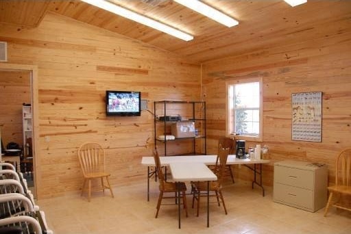 6155 SW Leighton Farm Ave