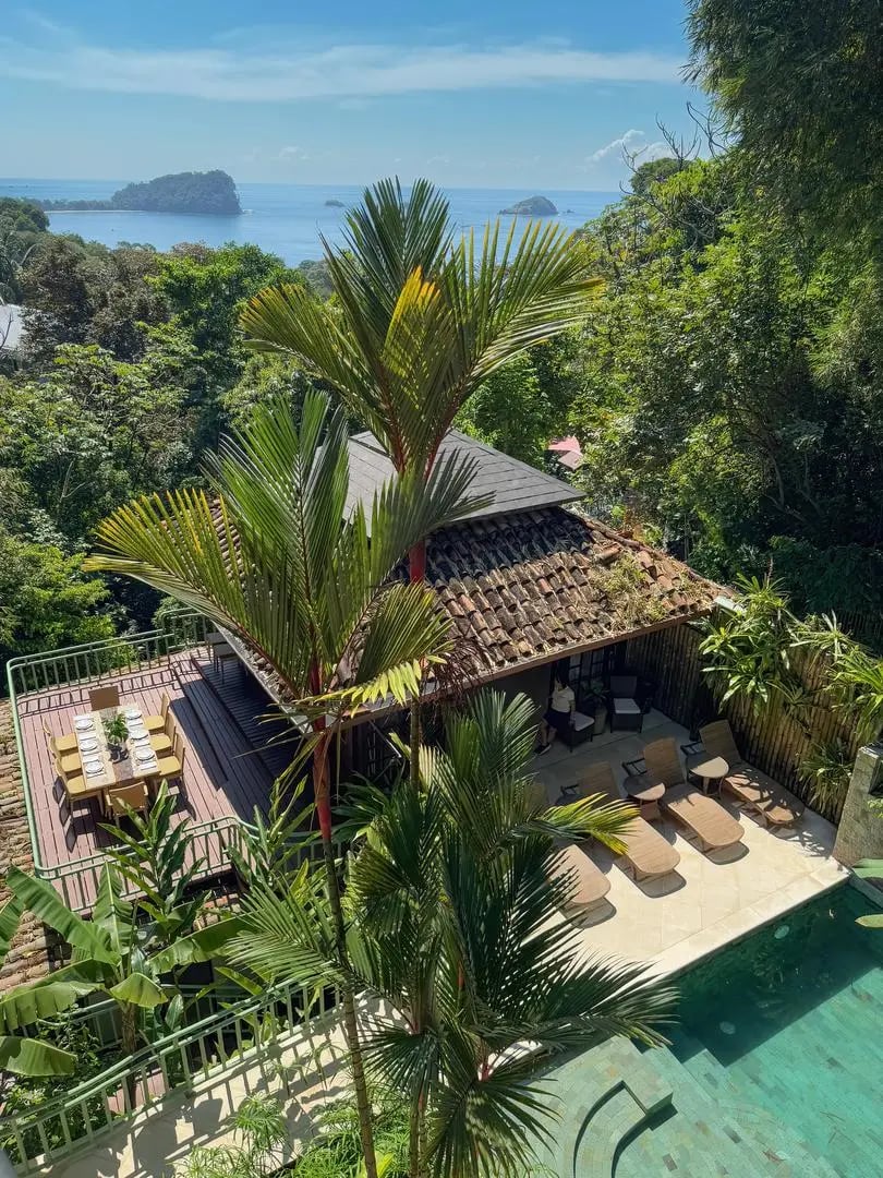 Casa Vista Azul