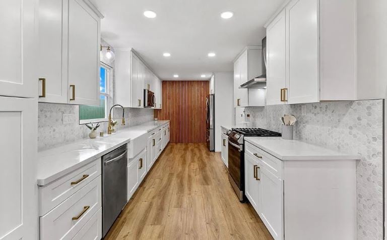 4055 Mount Albertine Ave