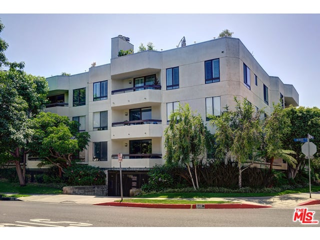 851 N Kings Rd #303