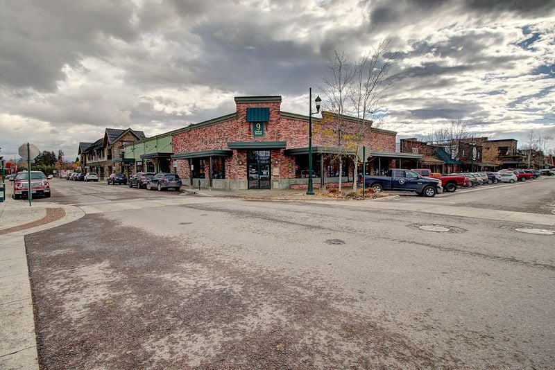 Commercial Retail/Restaurant