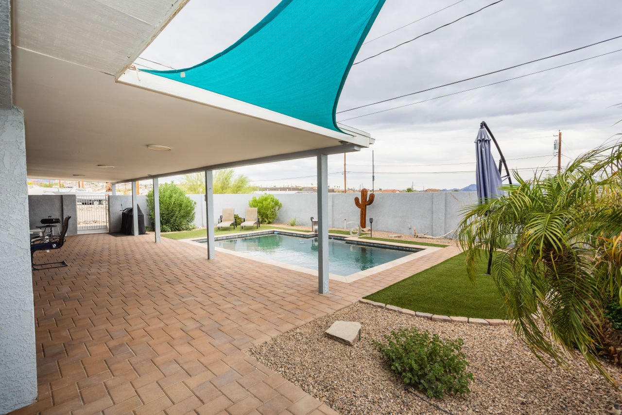 2860 Arabian Dr