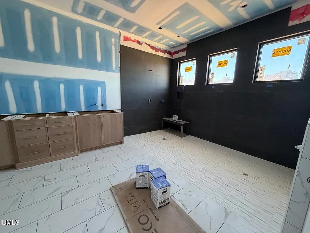 5856 Carriage Gate Dr