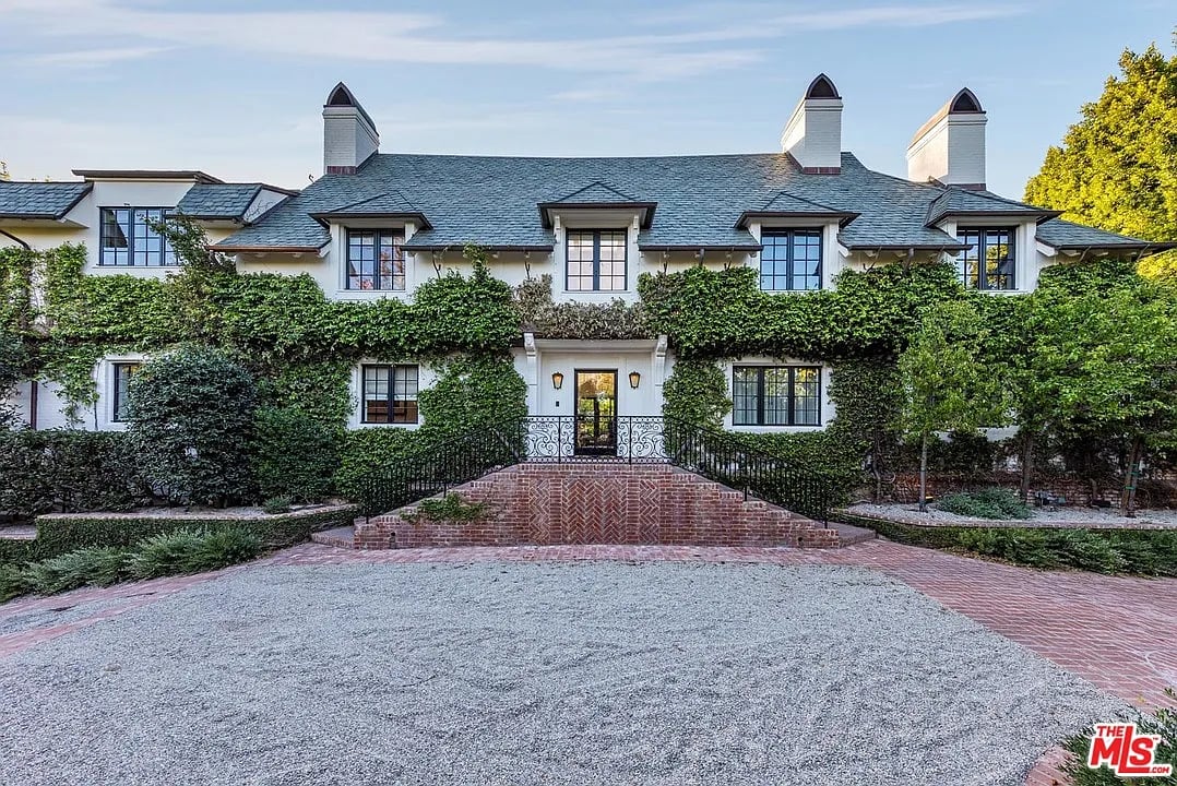 825 Loma Vista Dr