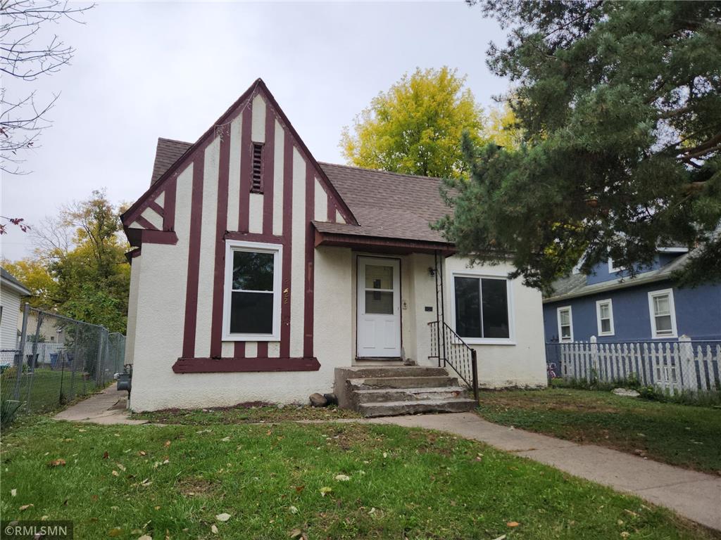 2422 Logan Avenue N, Minneapolis, MN 55411