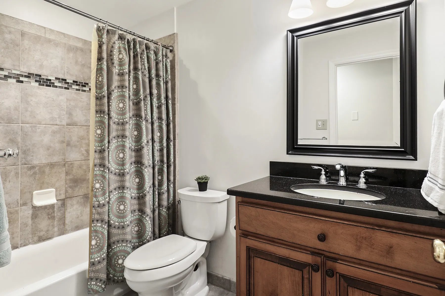 309 Brixham Ct