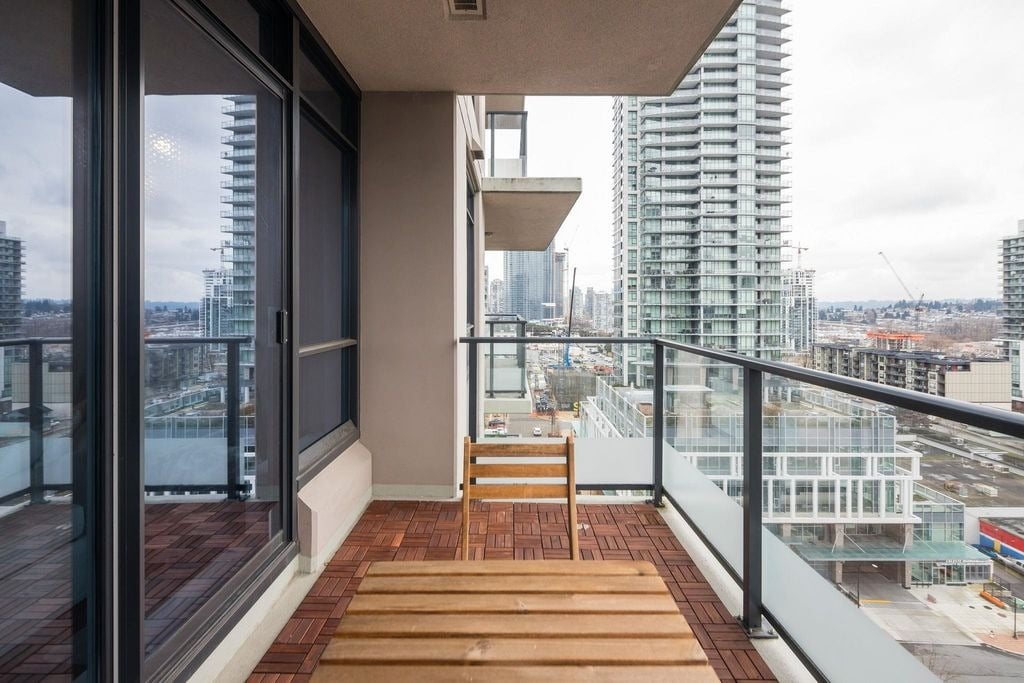 2077 Rosser Ave, #1304