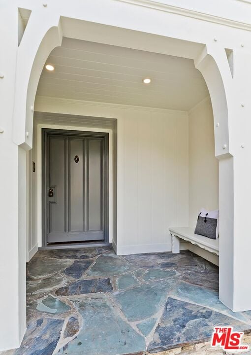 503 N Alta Dr
