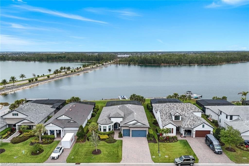 19009 Aqua Shore Dr