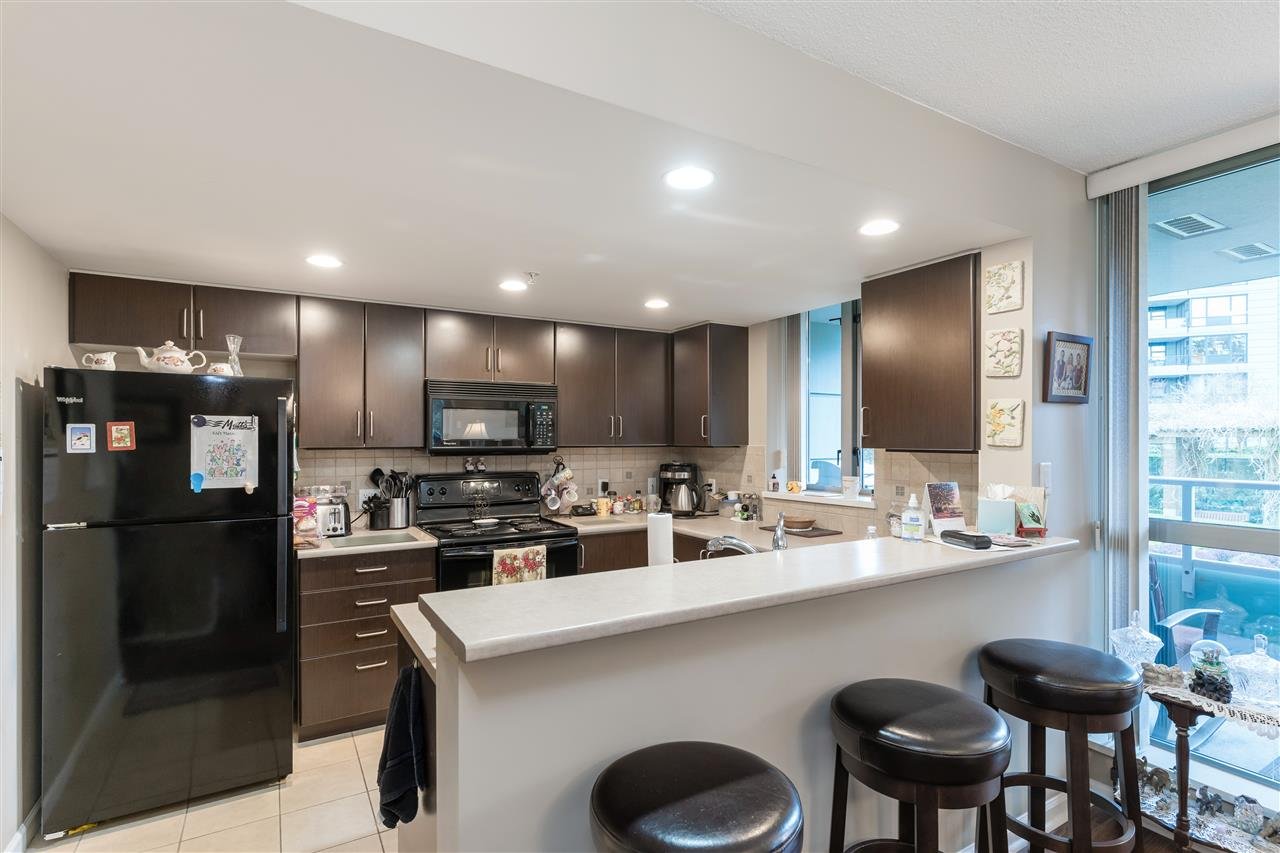 295 Guildford Wy, #201