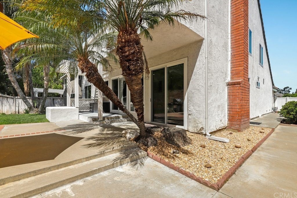 22242 Pewter Ln