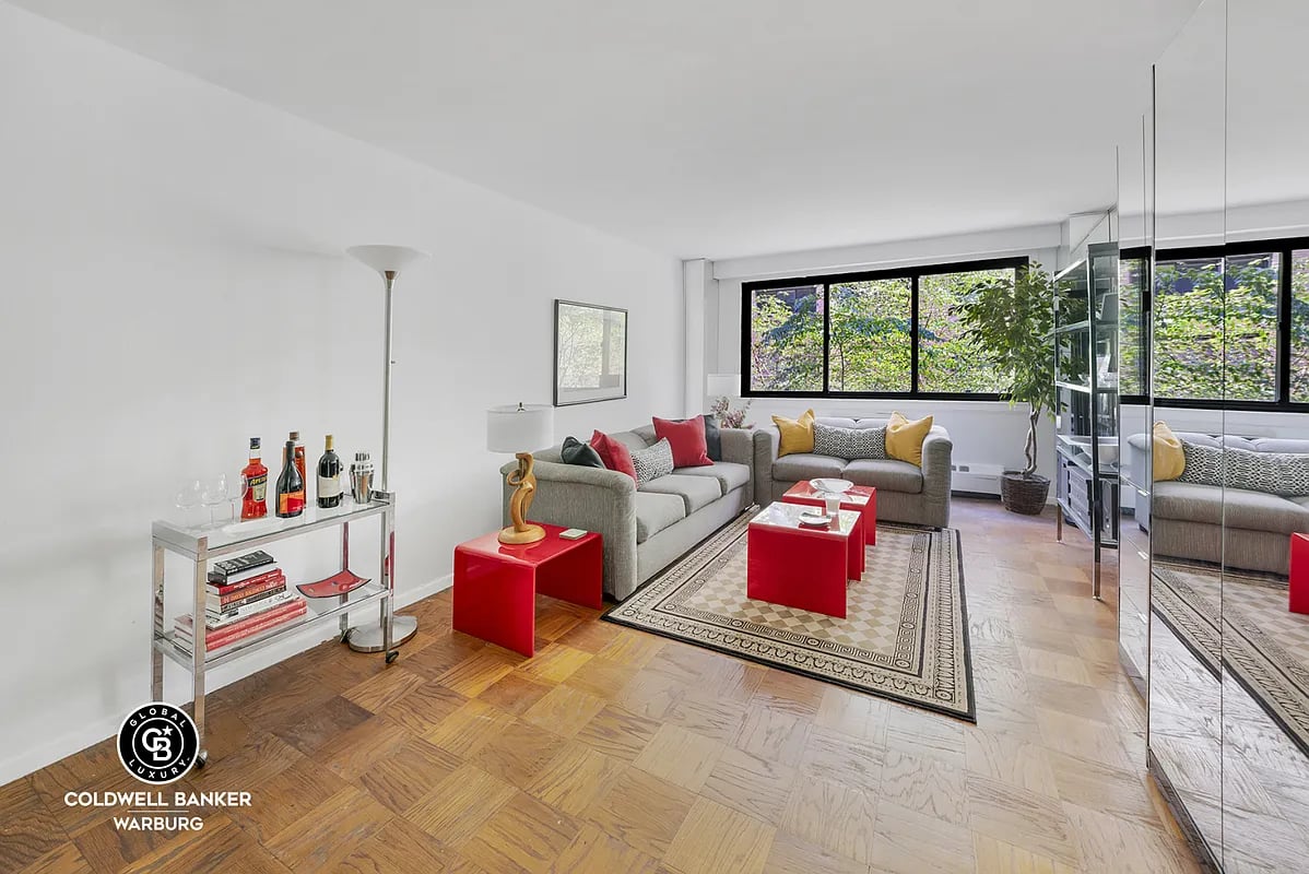 16 West 16th Street 4FS