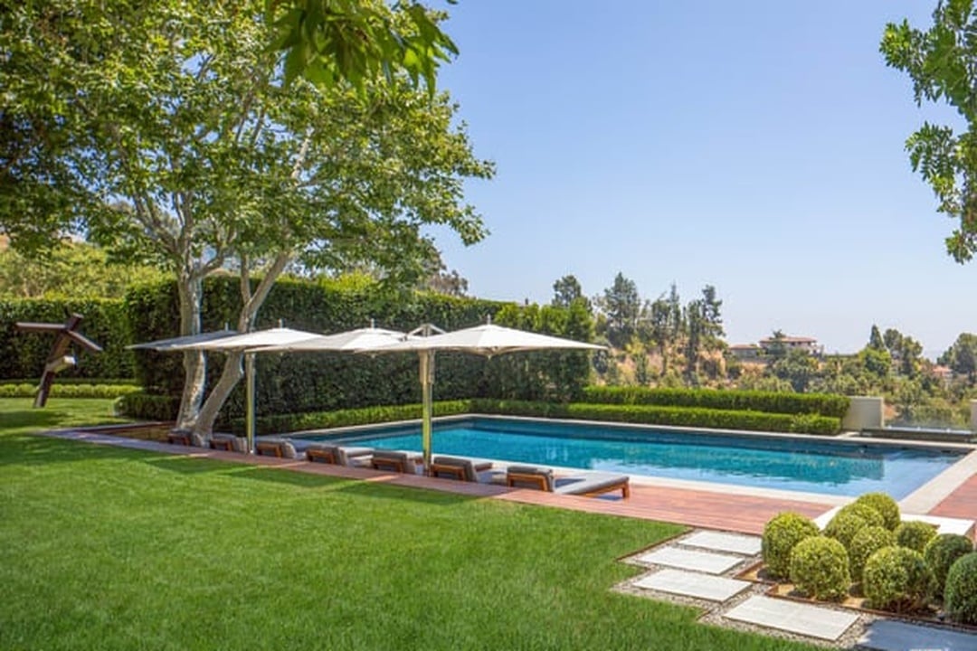 Blissful Manor