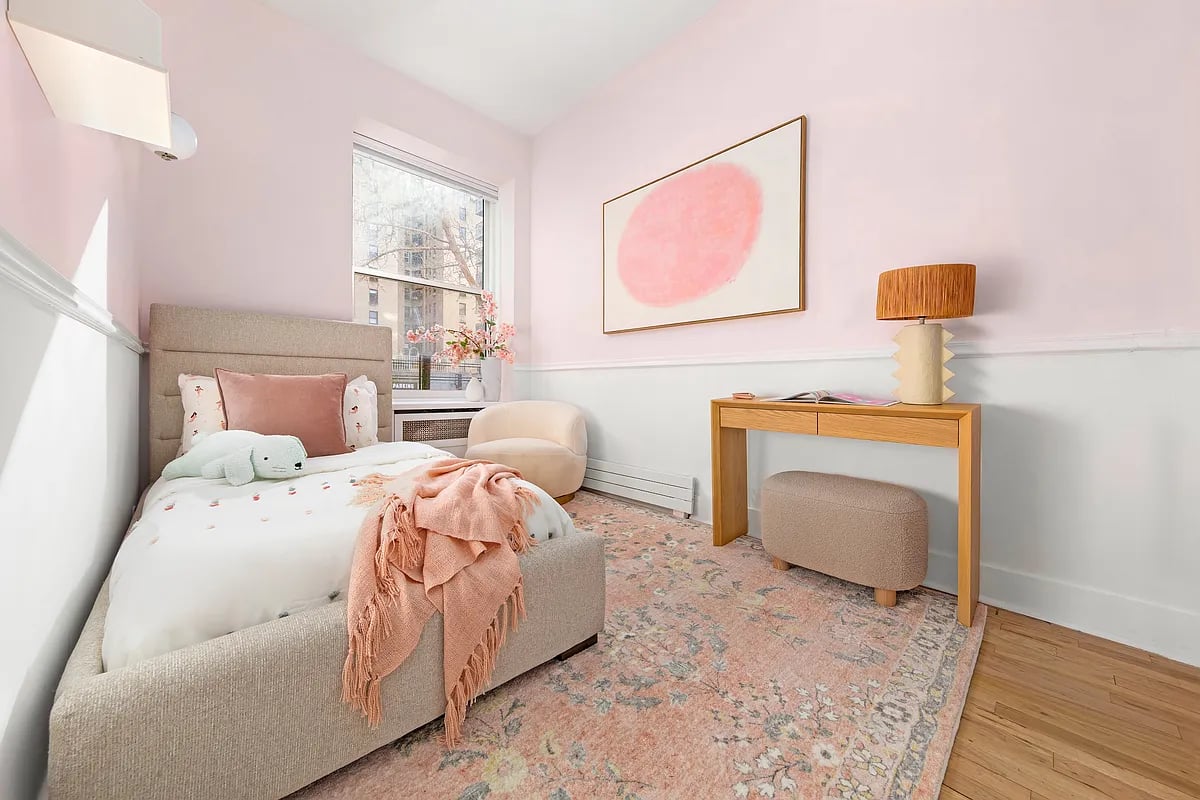 31 West 93rd Street Unit: 1D