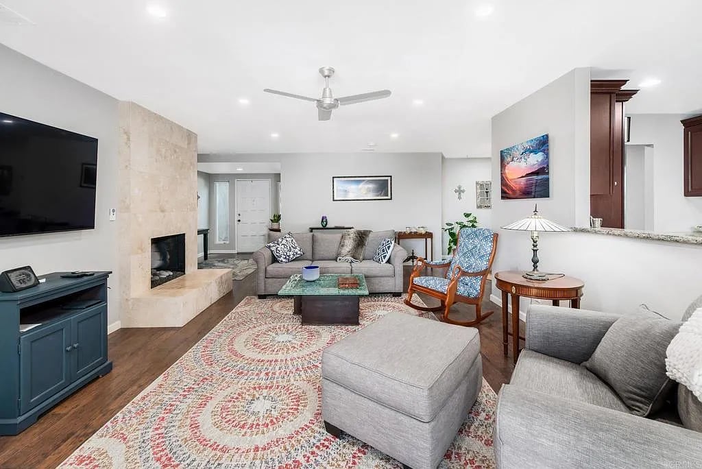 214 Vista Montana Way