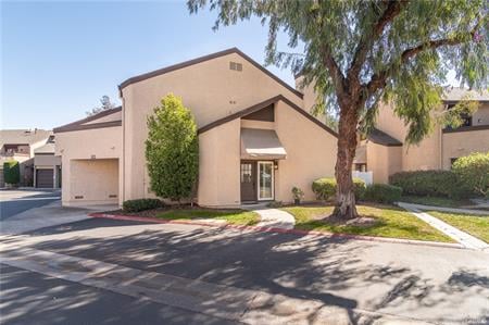 906 Lombard Court