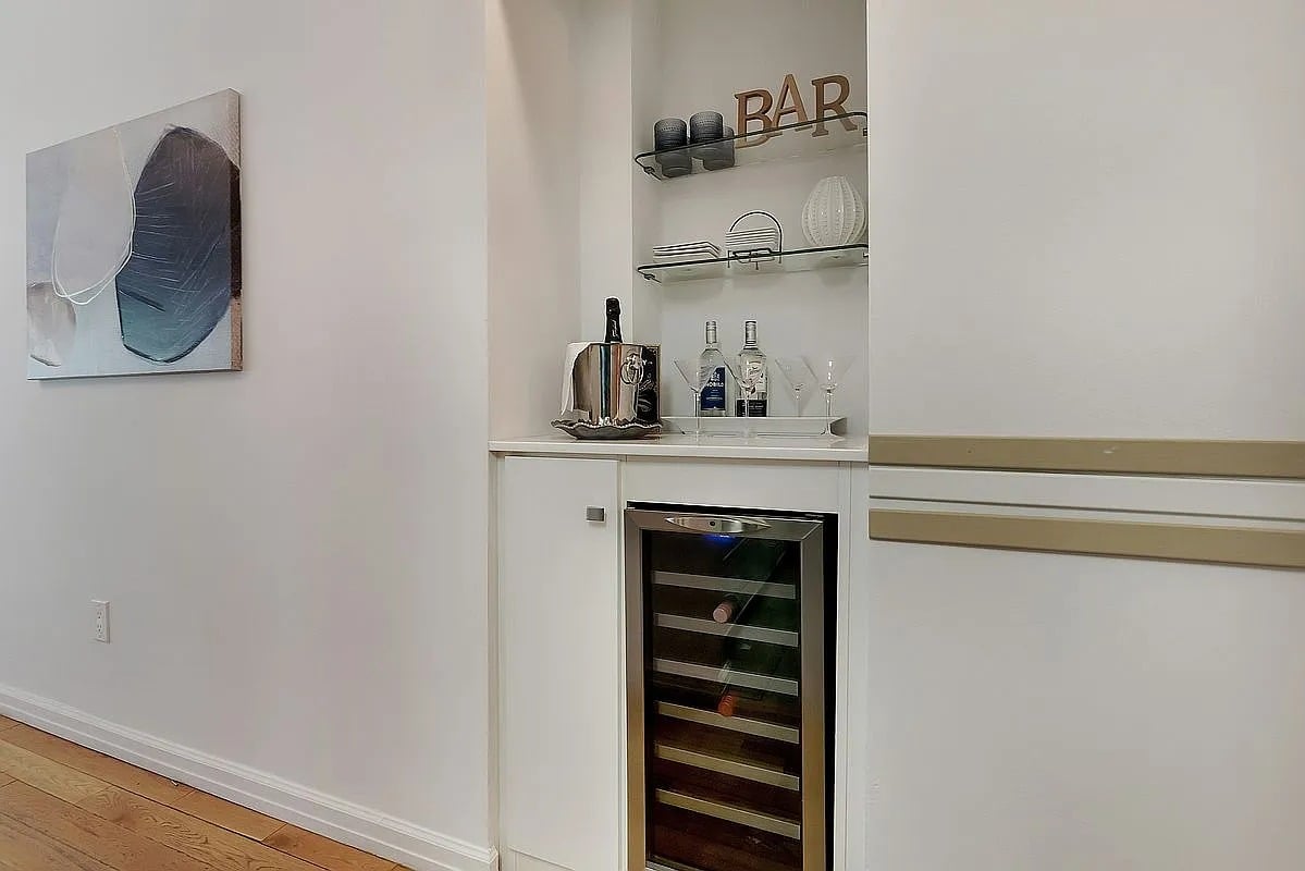 99 John St APT 425