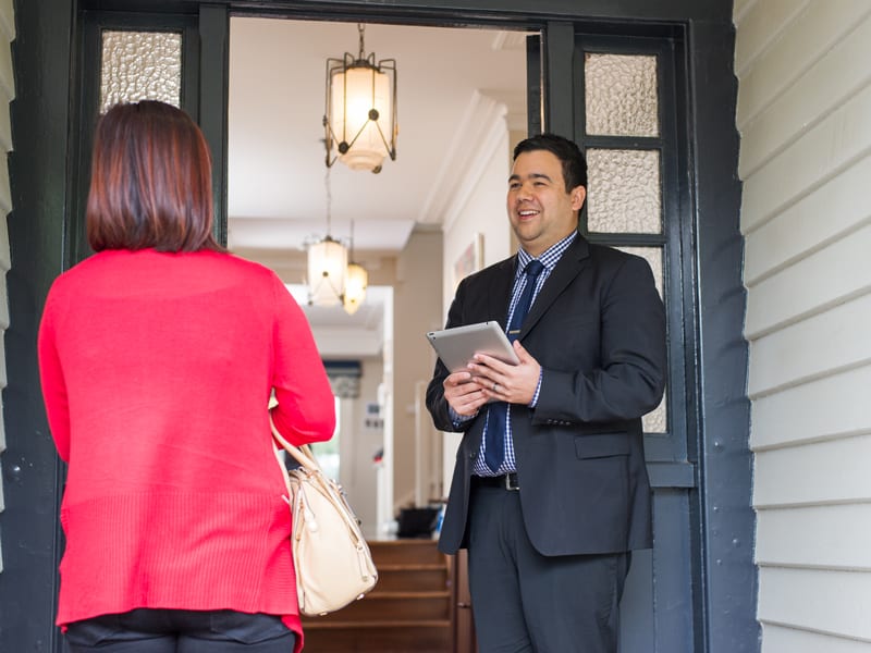 What Turns Buyers Away in the First 30 Seconds