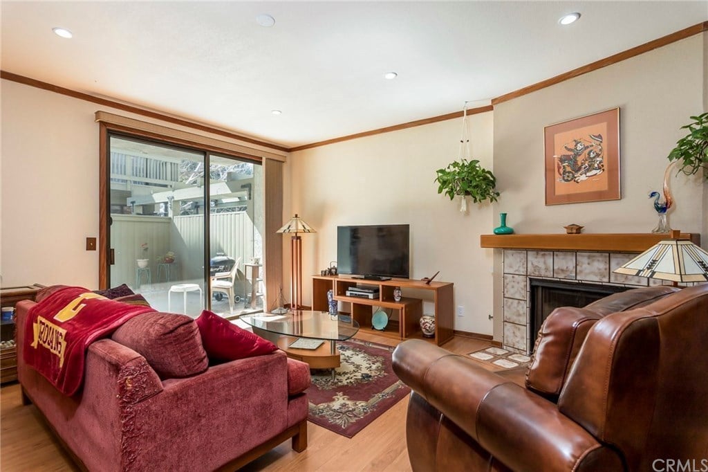 220 S Prospect Ave #14