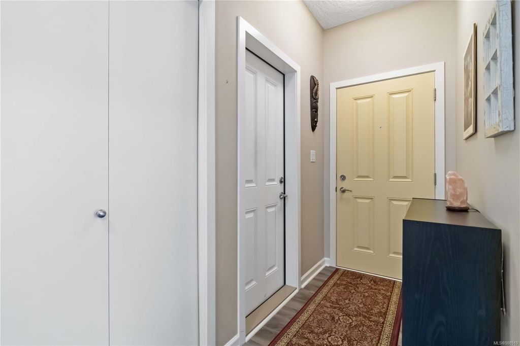 2471 Fern Wy