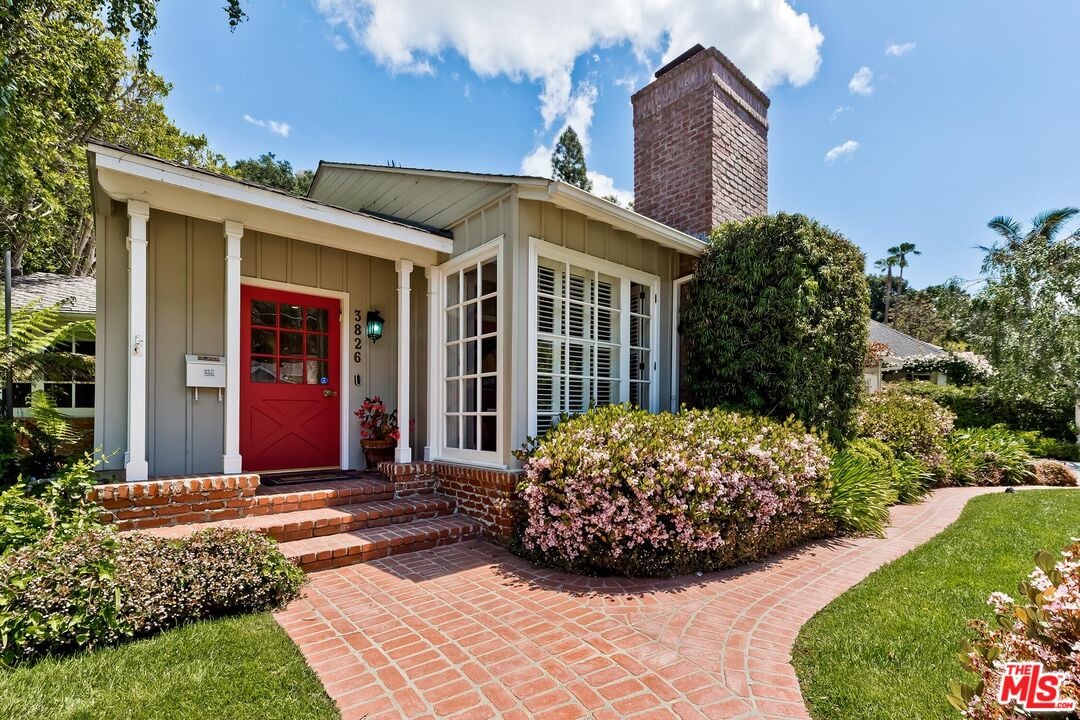 3826 Goodland Ave