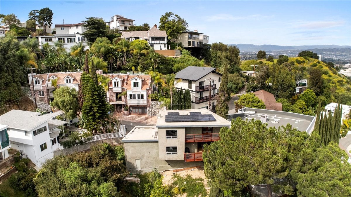 Hollywood Manor Bird's Nest