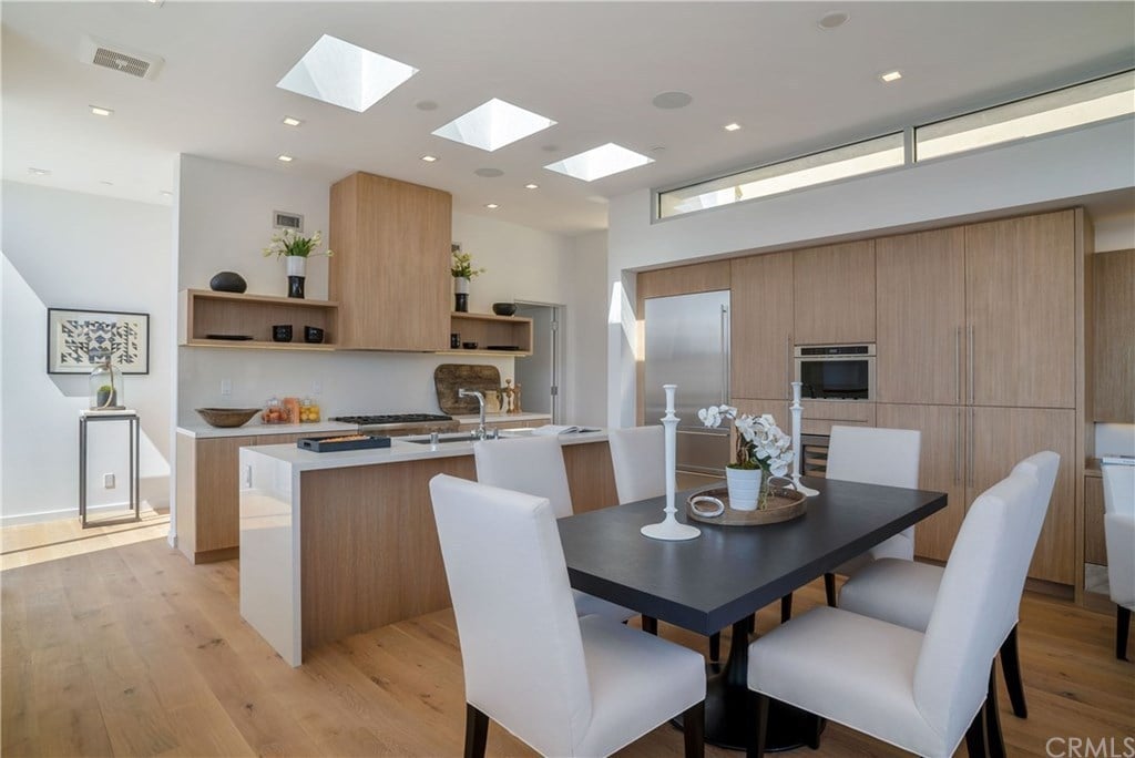 131 2nd St