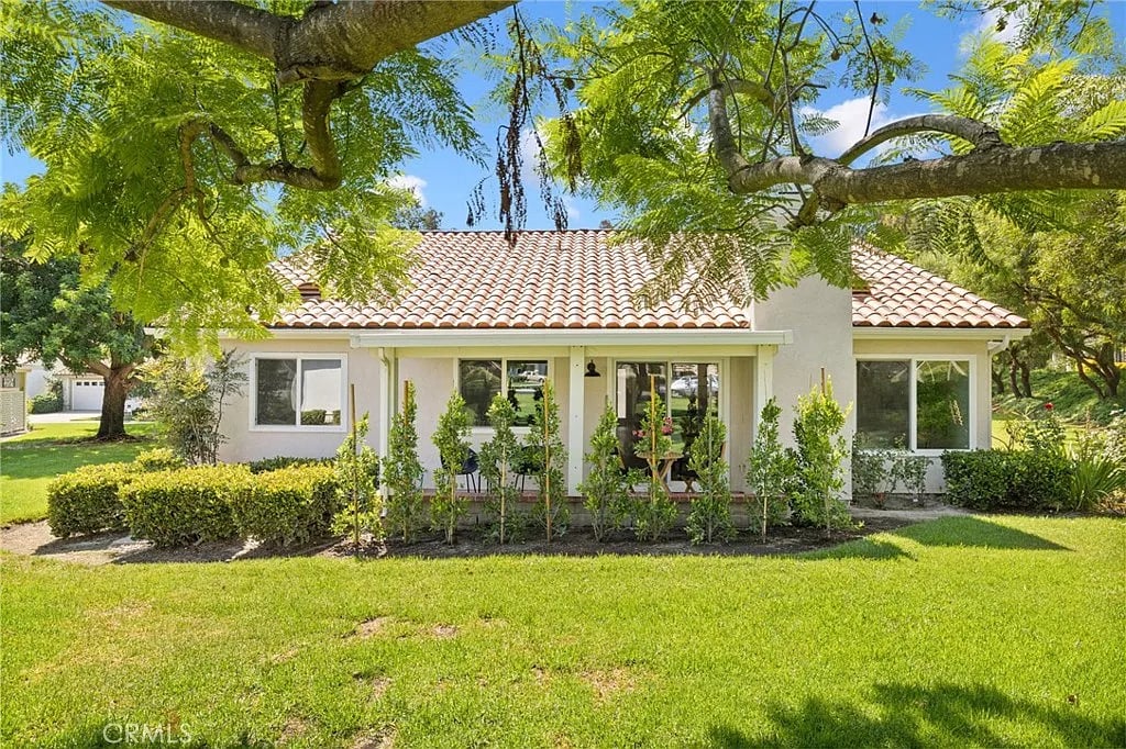 28225 Zurburan, Mission Viejo, CA 92692