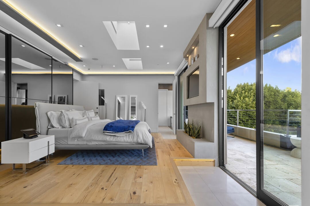 Amber House