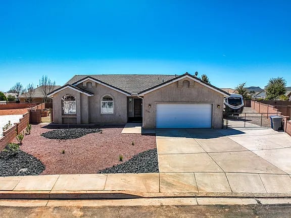 2103 Blair Cir