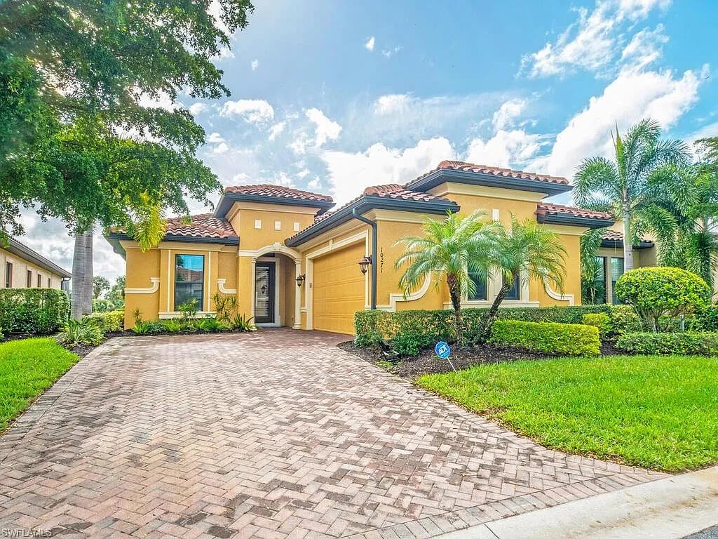 10271 Porto Romano Dr
