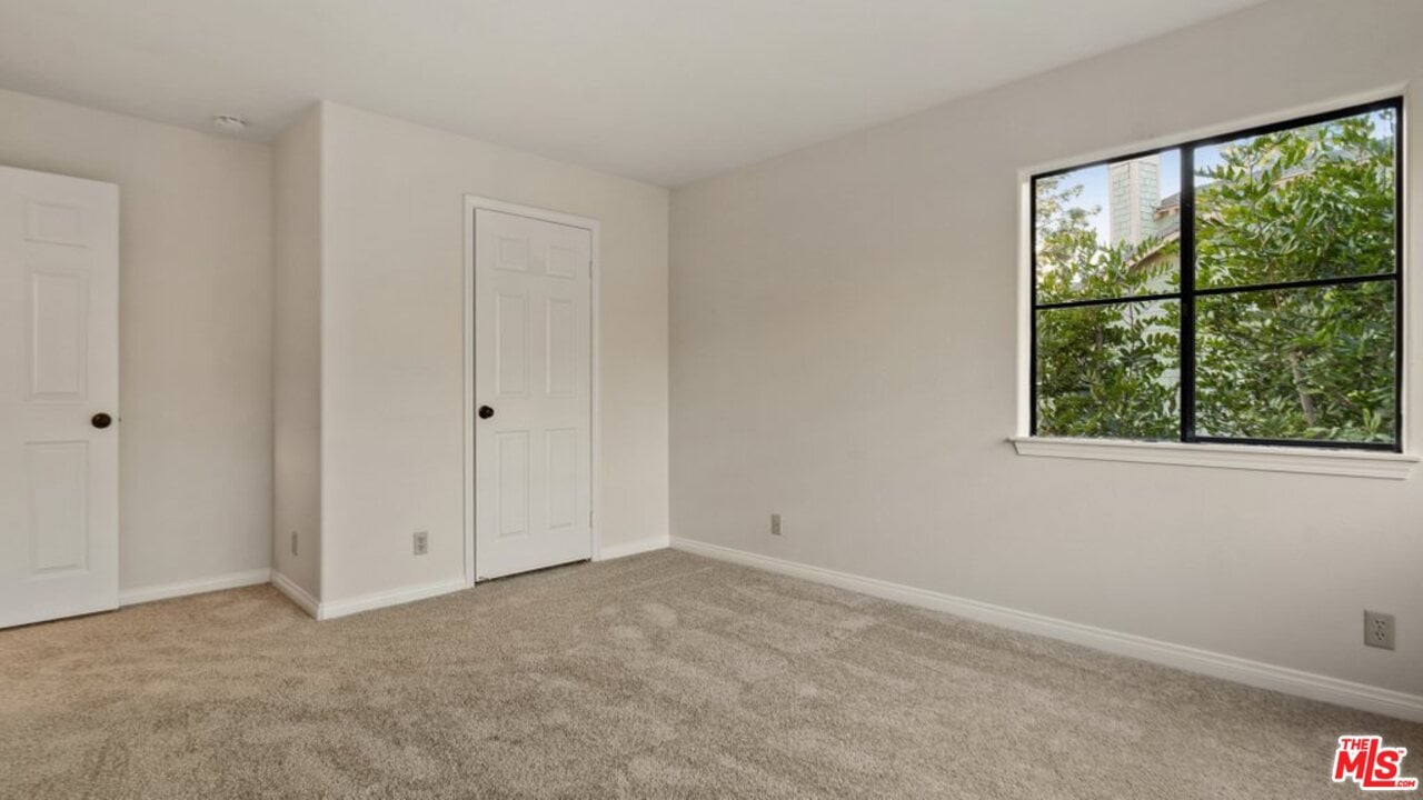 6634 Pine Bluff Dr