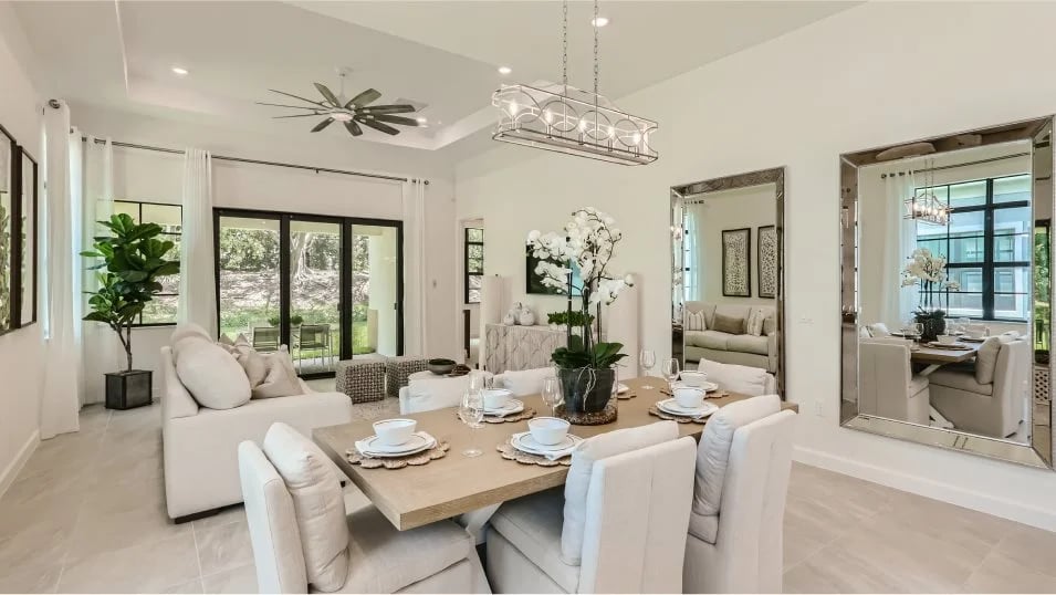 488 SE FASCINO CIR