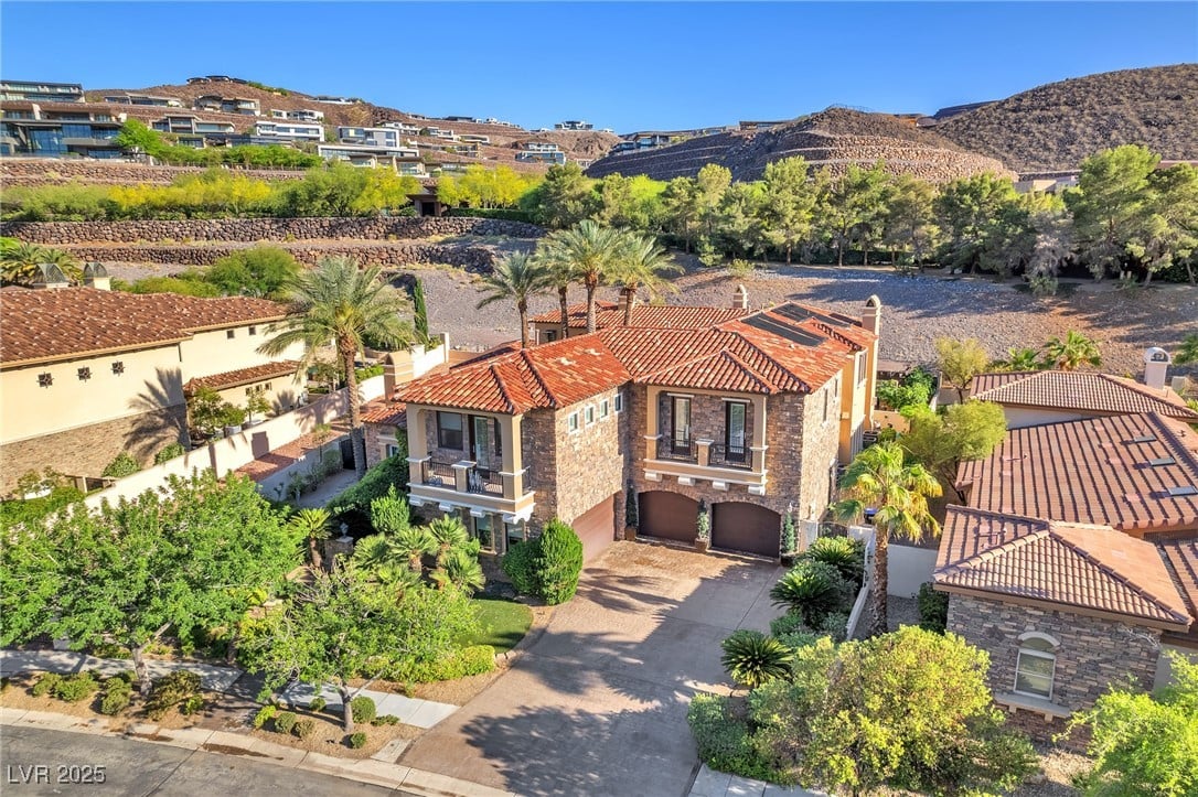 Selling Your Roma Hills Luxury Home