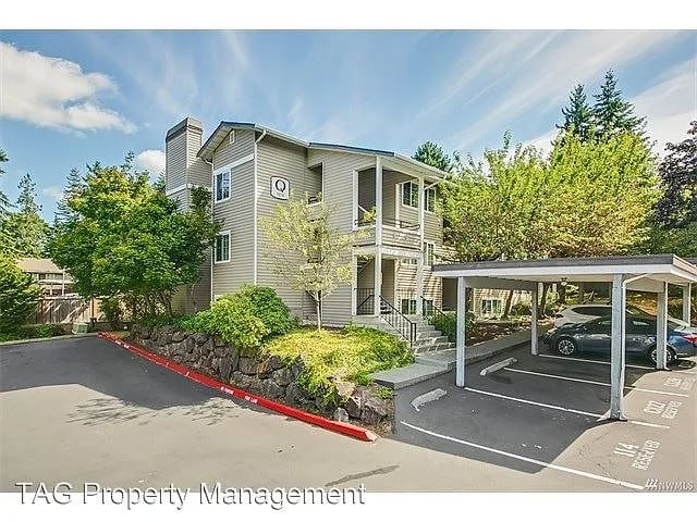 9838 NE 122nd St APT Q301