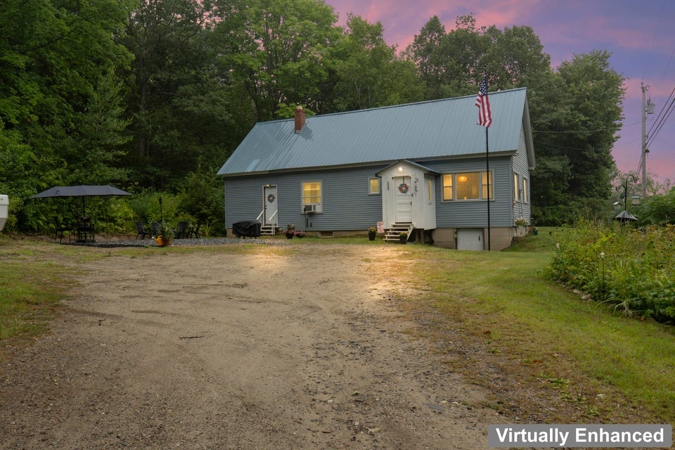 330 Lane Rd. Greene, Interior