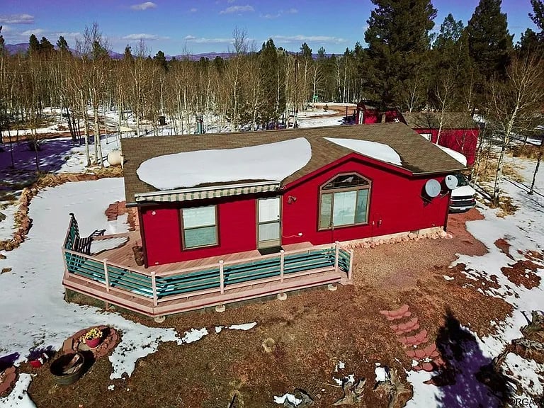 542 Castle Mountain Dr