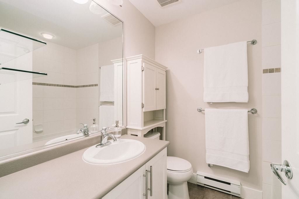 4468 Albert St, #307