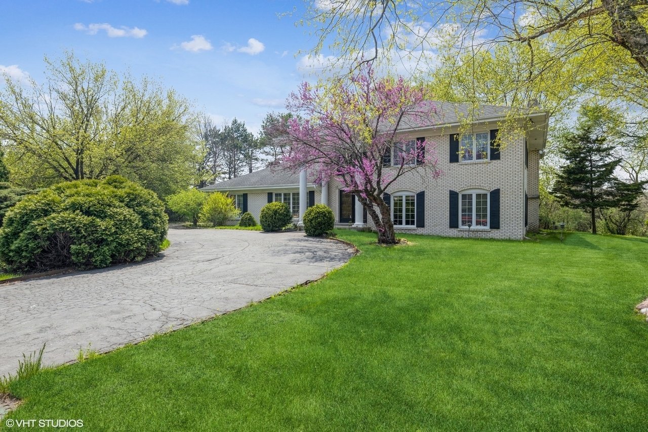 22 Hamilton LN