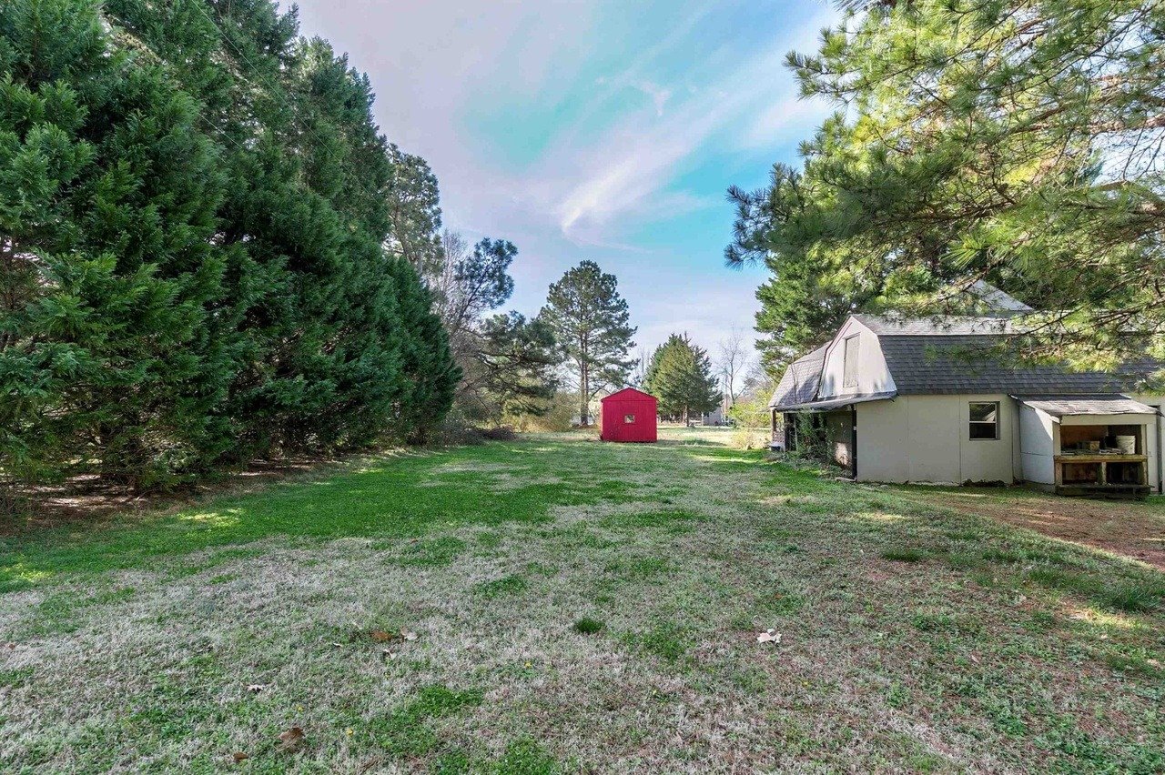 8017 Deer Meadow Dr