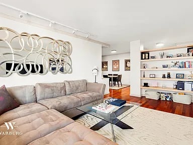 400 E 56th St APT 26J
