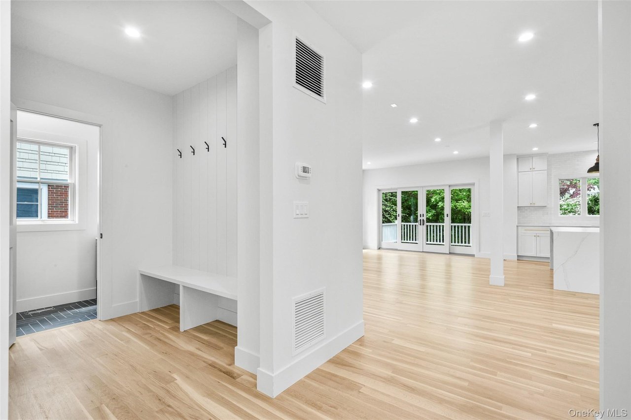 247 Nelson Rd